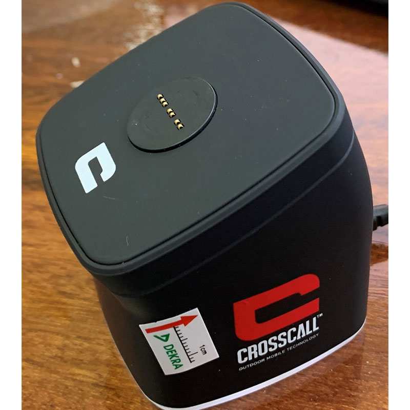 法国普罗旺斯户外手机品牌 CrossCall - 磁吸充电器